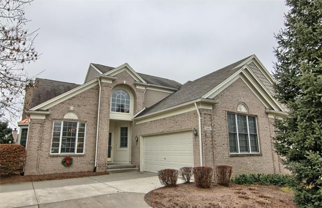 Homes for sale in Maple Ridge Creek Village Rochester MI 